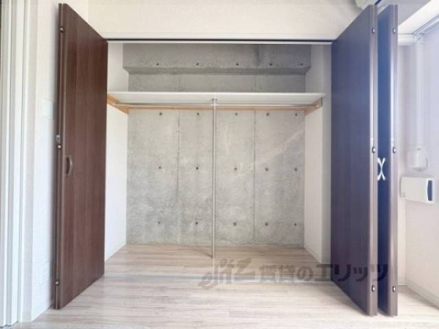 収納　南側洋室