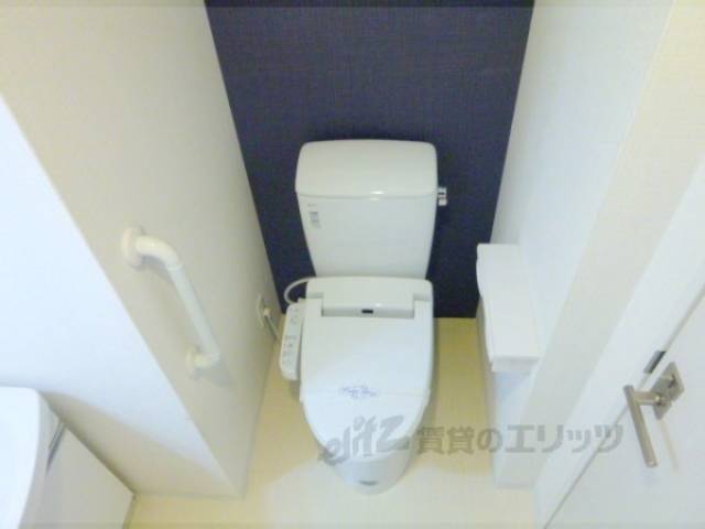 トイレ　清潔感あふれるトイレです