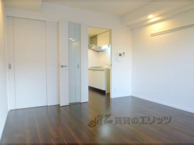 洋室　収納付き