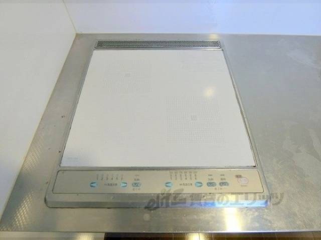 キッチン　2口コンロ