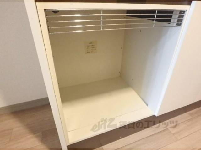 冷蔵庫置場