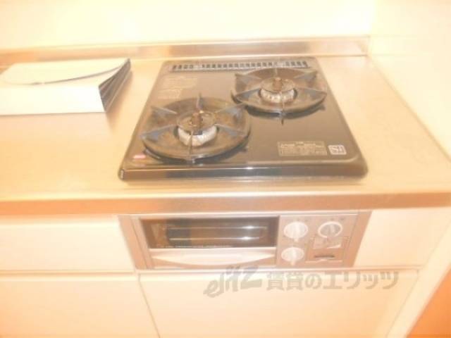 キッチン　コンロ