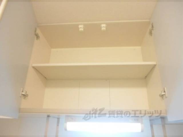 キッチン　調理棚