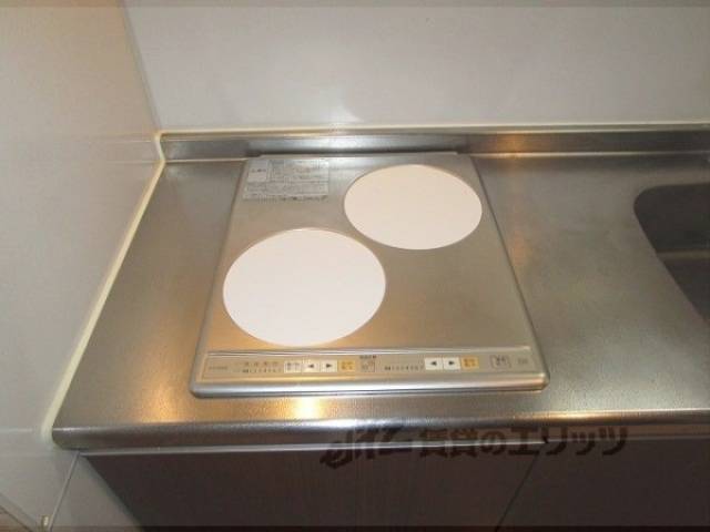 キッチン　コンロ