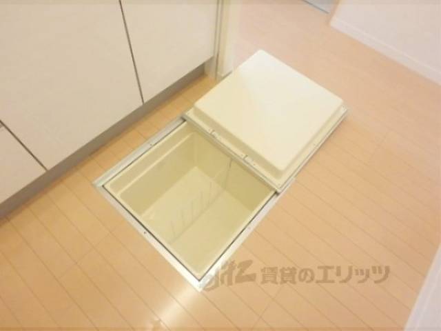 床下収納