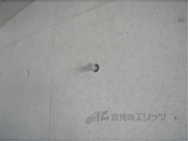 洋室　ハンガー掛け