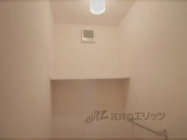 トイレ棚