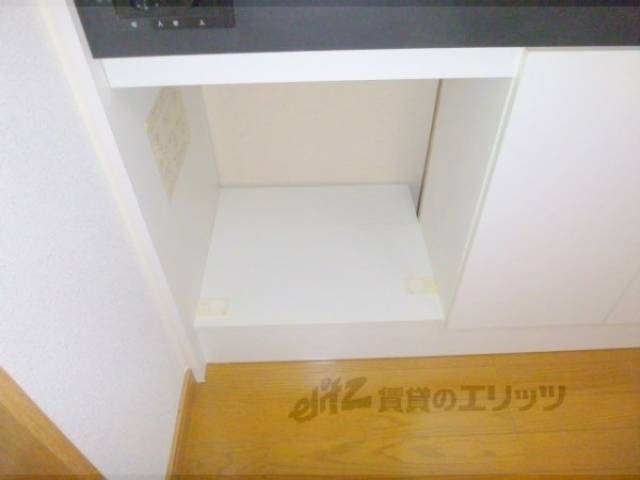 キッチン　キッチン下収納