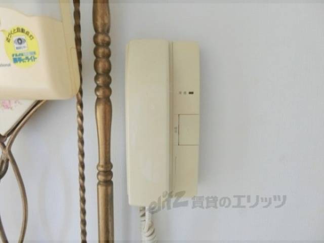 玄関インターフォン