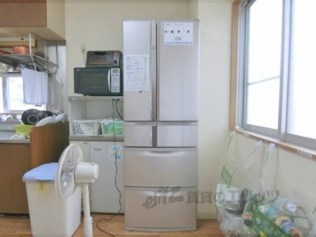 冷蔵庫置場　共用