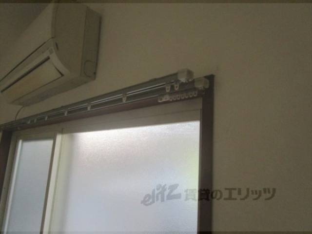 カーテンレール