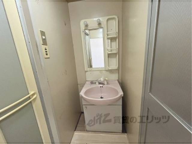 洗面所