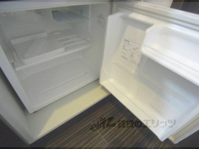 冷蔵庫置場　ミニ冷蔵庫