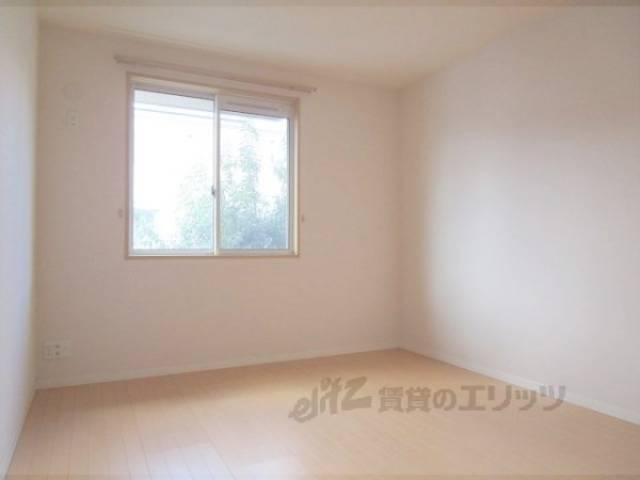 洋室　洋室5.8帖