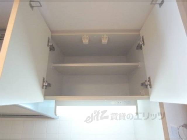 キッチン　収納