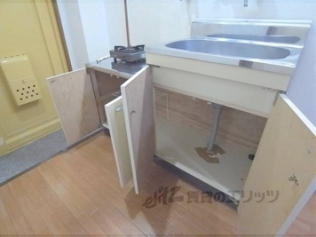 キッチン下収納