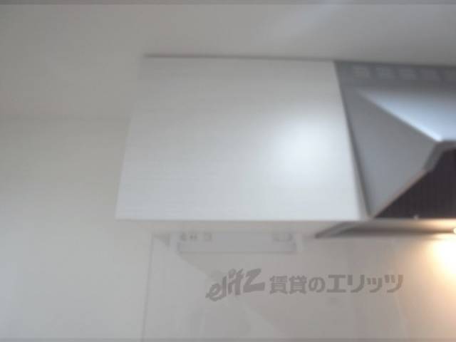 収納　キッチン上