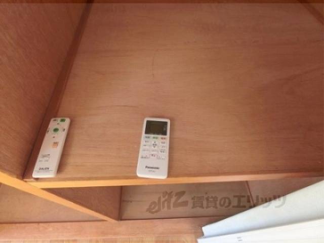 エアコンリモコン