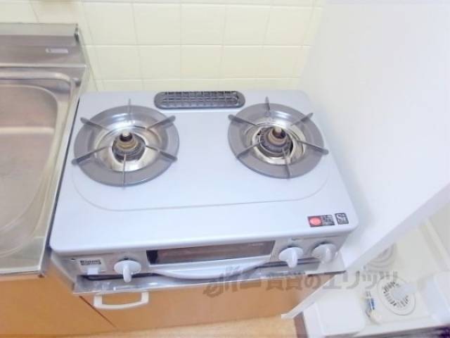 キッチン　二口コンロ