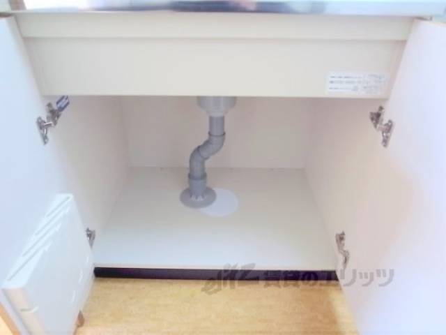 キッチン　下部収納
