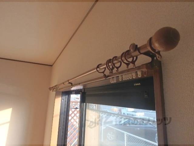 カーテンレール