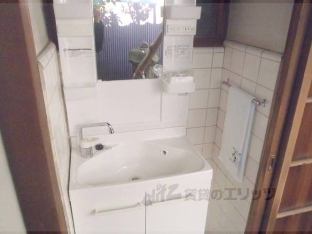 洗面所　洗面所は使いやすいタイプ