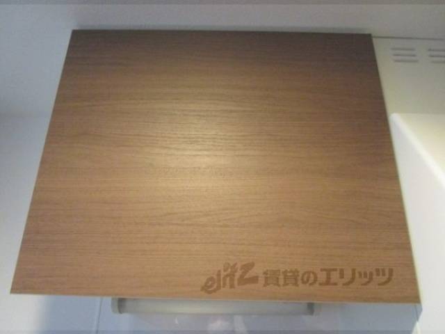 キッチン　上部収納