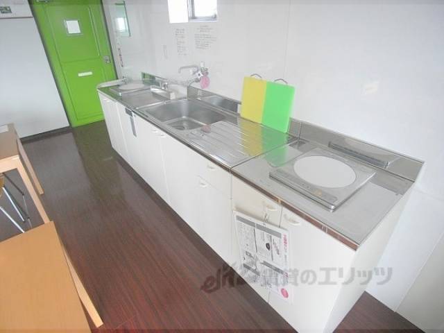 キッチン　共用キッチン