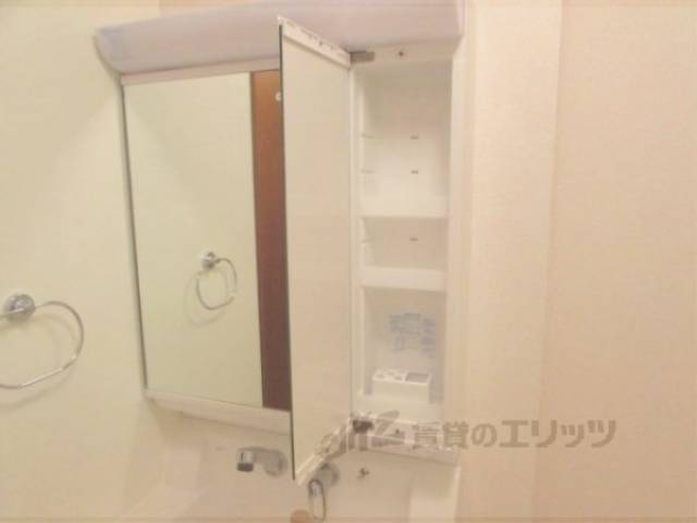 洗面所　独立洗面台