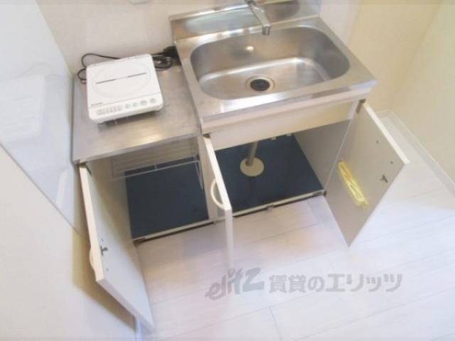 キッチン　キッチン下収納
