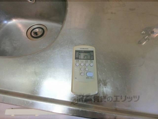 エアコンリモコン