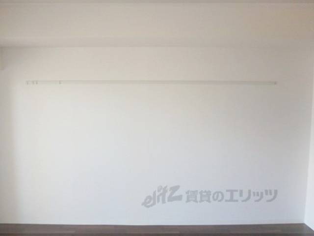 洋室　壁掛け