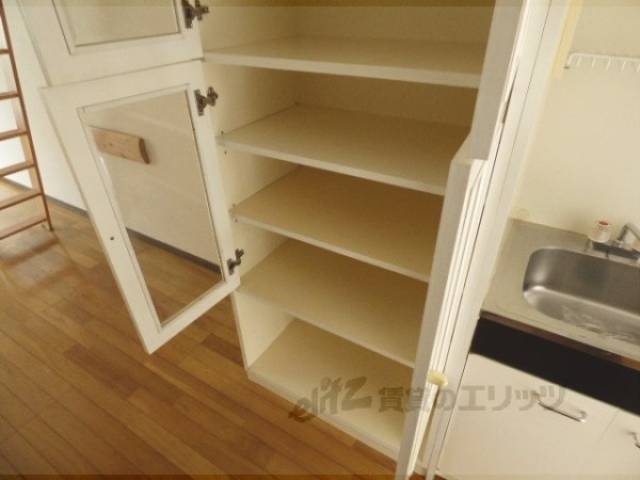 キッチン　収納