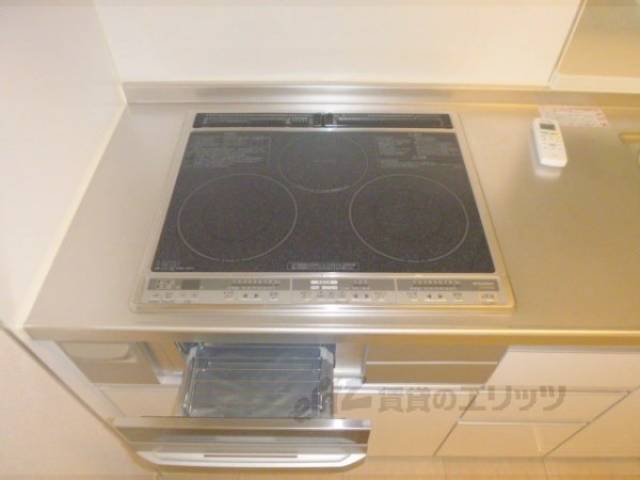 キッチン　コンロ