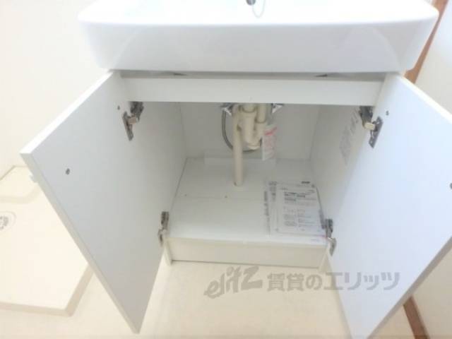 洗面所　収納
