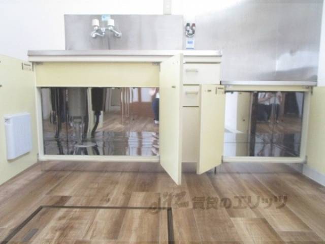 キッチン　下収納