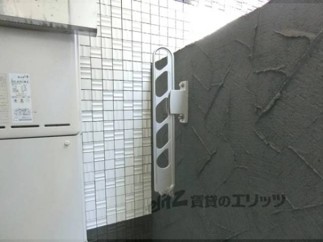物干し竿置