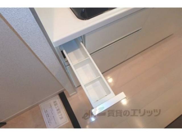 キッチン　収納