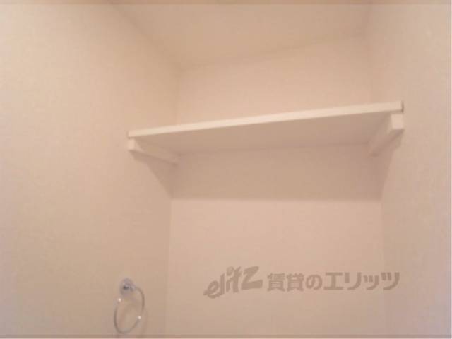 トイレ上部棚