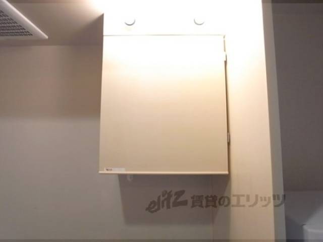 キッチン　キッチン上収納