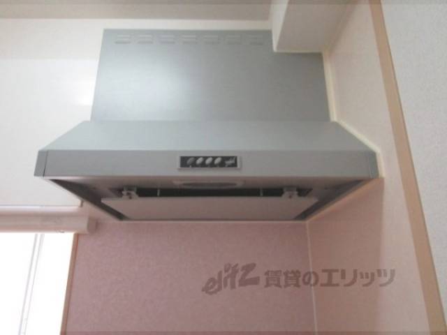 キッチン　換気扇