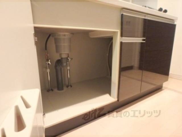 キッチン　キッチン下部収納