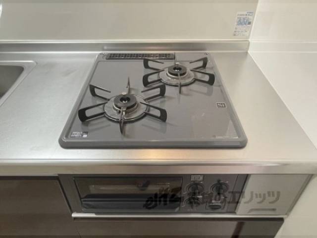 キッチン　コンロ