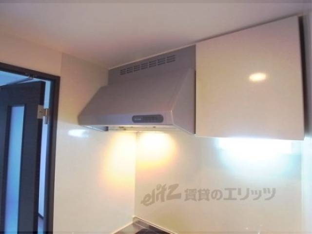 キッチン　キッチン上部