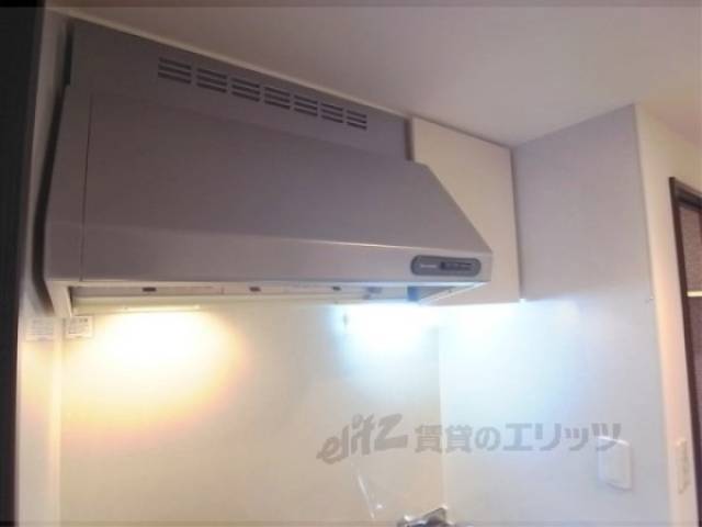 キッチン　キッチン換気扇