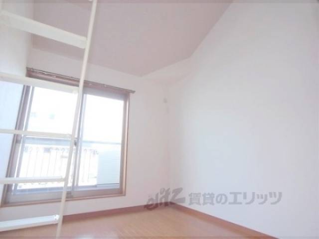 洋室　西側ロフト付洋室