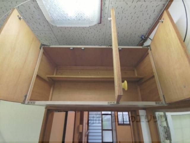 キッチン　収納上部