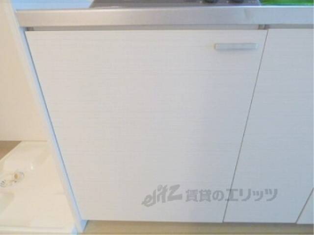 下部収納