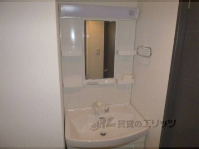 洗面所　独立洗面台