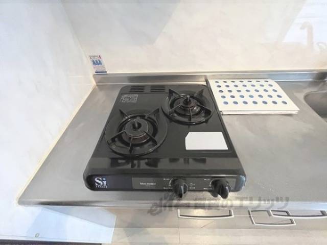 キッチン　コンロ